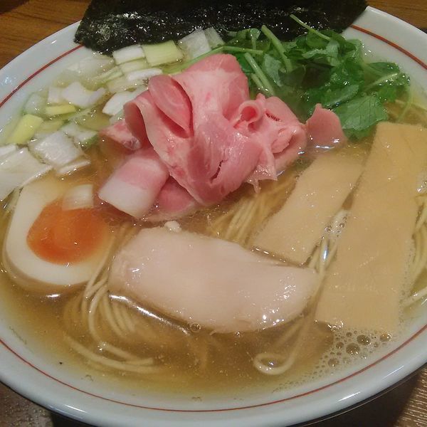 「煮干しそば 白醤油」@寿製麺よしかわ 川越店の写真