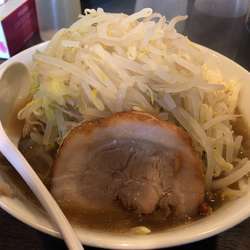 ラーメン(700円)