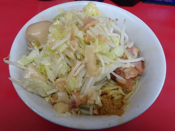 「汁なしラーメン＋豚増し＋味付玉子　ヤサイニンニクアブラ魚粉」@ラーメン二郎 環七一之江店の写真