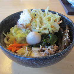 玉喜亭うどん７８０円