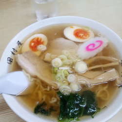 煮玉子白湯そば