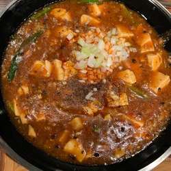 とろみ麻婆麺