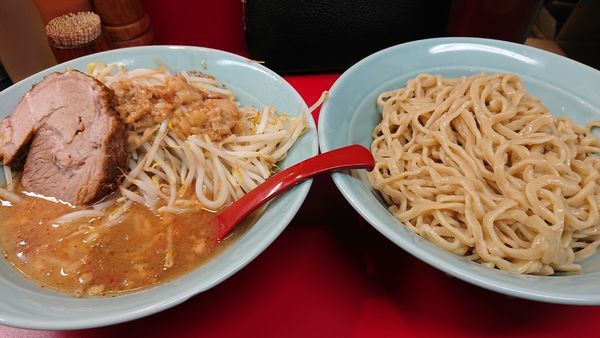 「中つけめん 350g ヤサイアブラ普通」@立川マシマシ 足利総本店の写真