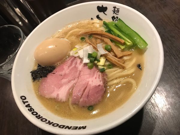 「魚介豚骨ラーメン」@麺処 さとう 桜新町店の写真