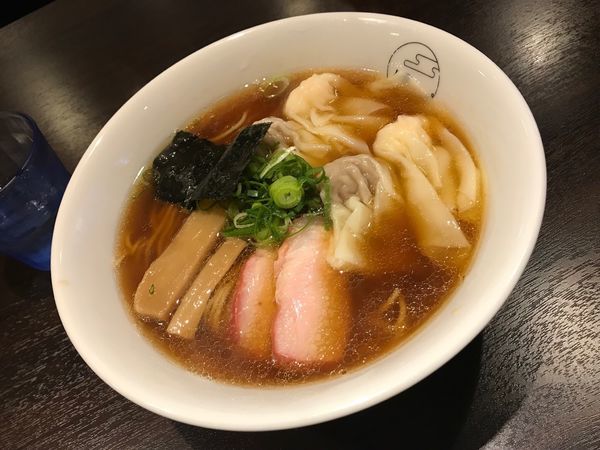 「ワンタン麺白だし」@八雲の写真