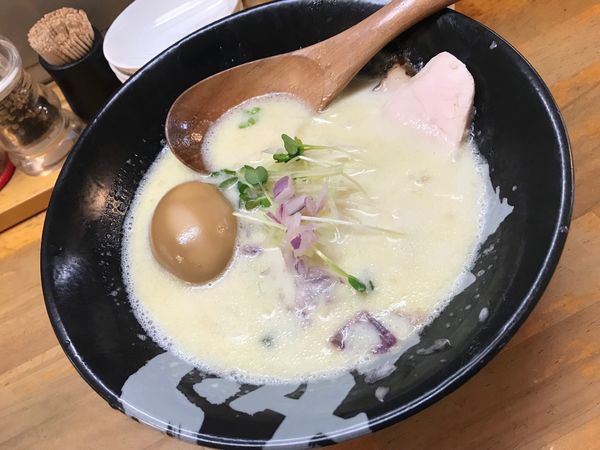 「鶏白湯」@ぼっこ志の写真