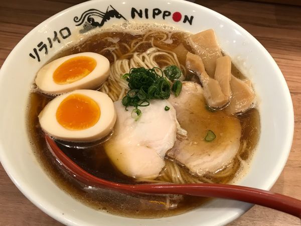 「煮干し中華そば」@ソラノイロ NIPPONの写真