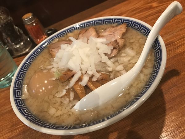 「背脂煮干しラーメン」@神保町 可以の写真