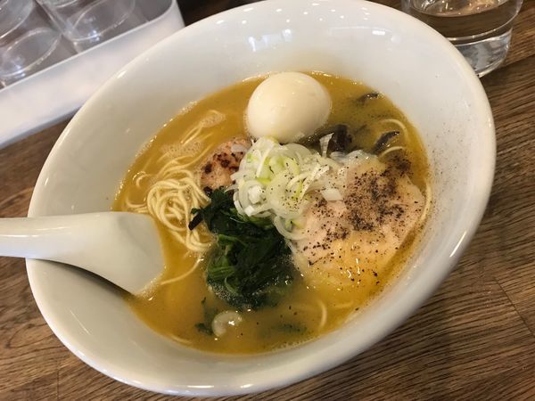 「博多水炊きラーメン」@麺屋すみすの写真