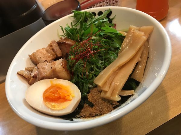 「塩まぜそば」@麺屋こころ 溝の口店の写真