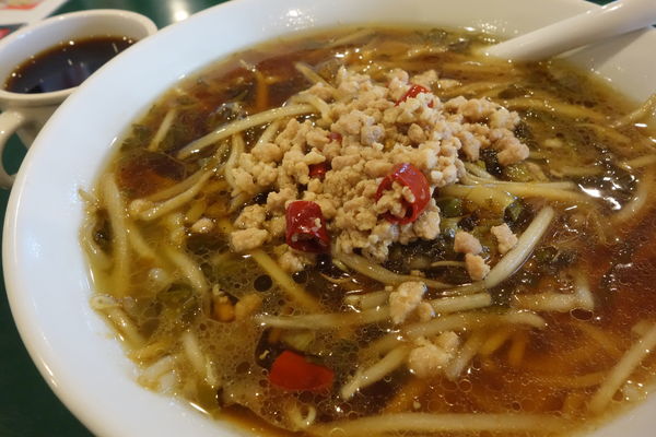 「1/25まで台湾ルーロー高菜拉麺1080→500円」@百香亭 野田店の写真