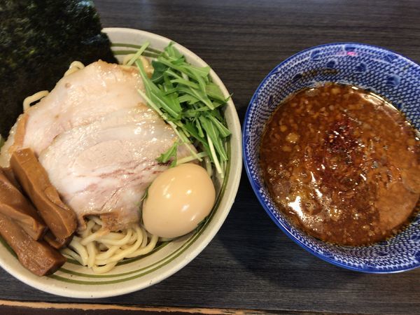 「醤油つけ麺800円+辛み70円+味玉100円」@ラーメンつけ麺 奔放の写真