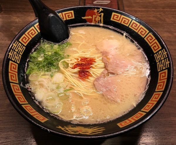 「天然豚骨ラーメン（￥890）」@一蘭 アトレ上野 山下口店の写真
