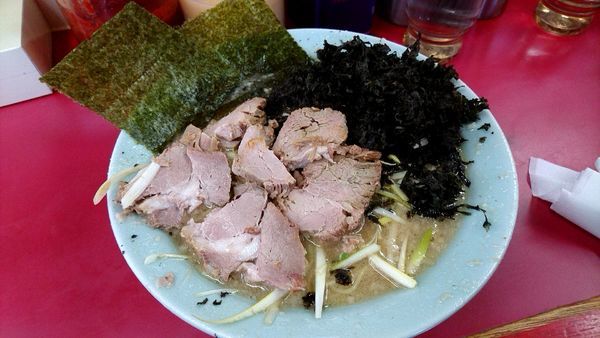 「ネギチャーシューメン840円+岩のり200円」@ラーメンショップ 牛久結束店の写真