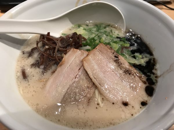 「特濃 白 780円」@TOKYO豚骨BASE MADE by 博多一風堂 ペリエ海浜幕張店の写真