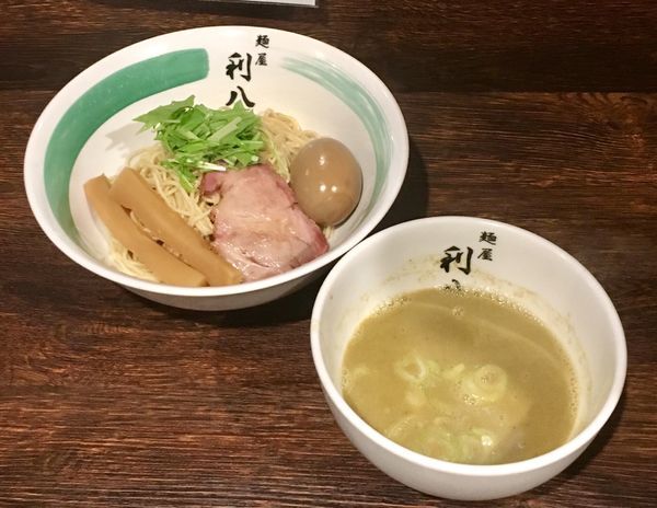 「牡蠣つけ麺」@自家製麺 麺屋 利八の写真