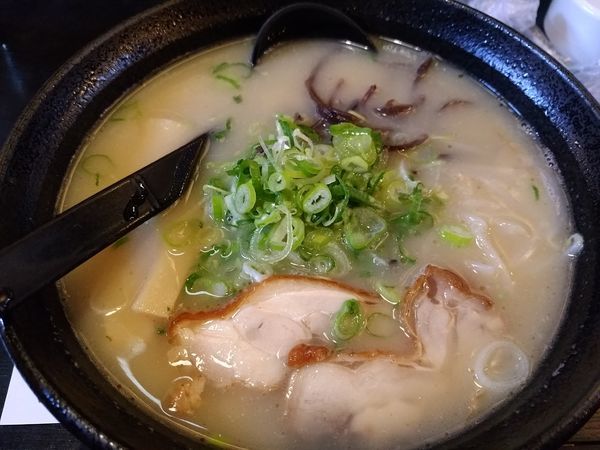 「とりラーメン610円」@鳥せい 本店の写真
