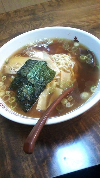 「醤油ラーメン+餃子」@南京飯店 中央店の写真