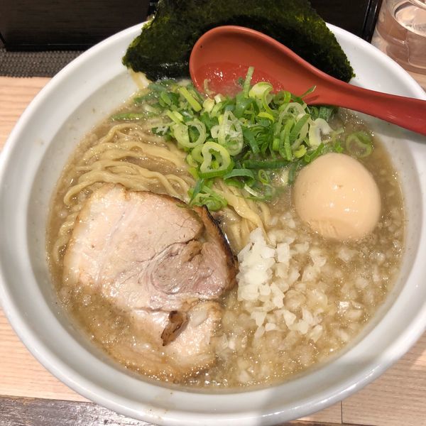 「背脂煮干ラーメン」@小杉らぁめん 夢番地の写真