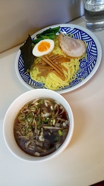 「つけ麺（中盛・油少なめ）５５０円」@中華料理 ひろしの写真