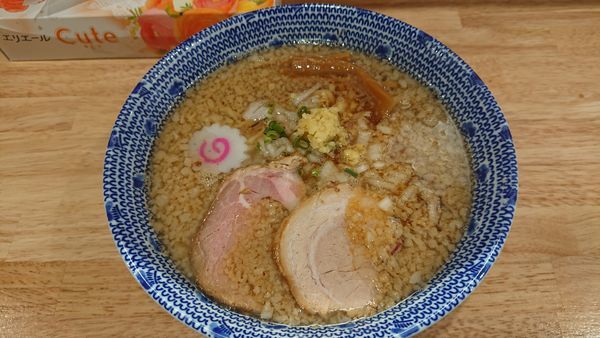 「にぼ助ラーメン８００円」@厳選煮干ラーメン 初代 にぼ助の写真