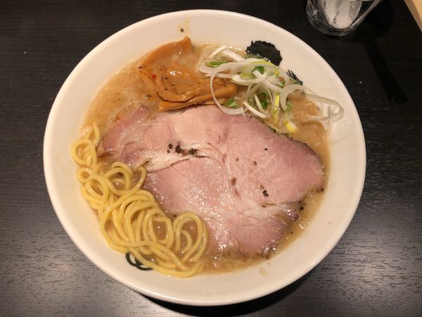 「ら〜麺 900円」@麺屋武蔵 武骨相傳の写真