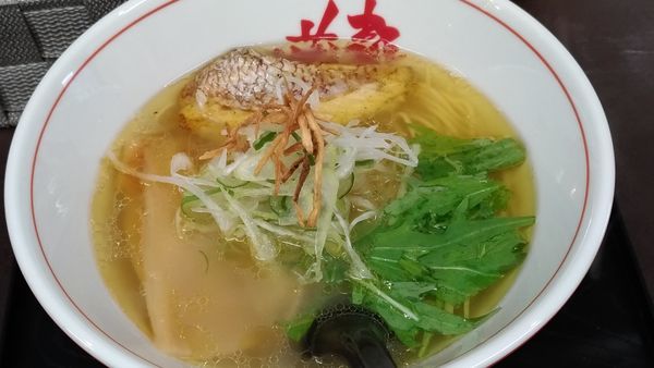 「鯛塩らーめん」@麺や 藏人 柏店の写真