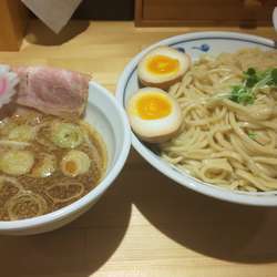 サバ濃厚鶏つけ麺