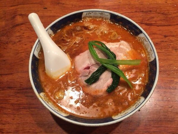 「だあろうだんだん麺」@支那麺 はしご 銀座本店の写真