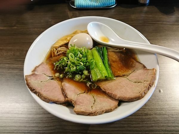 「特製醤油そば」@花笑み中華そば かれんの写真