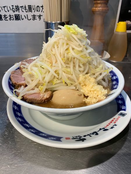 「ラーメン 味玉 豚」@ラーメン大 下高井戸店の写真