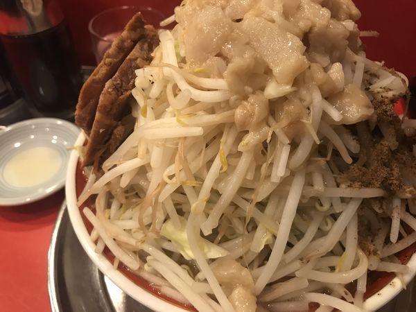 「小ラーメン 750円 最高級黒トリュフオイル 100円」@ラーメンタロー 大森の陣の写真