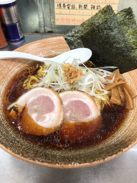 「覆麺 醤油 5段昇段の濃い目 トッピング海苔」@覆麺 智の写真