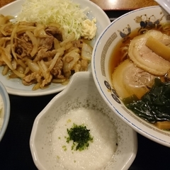 山田うどん 弥平店の画像
