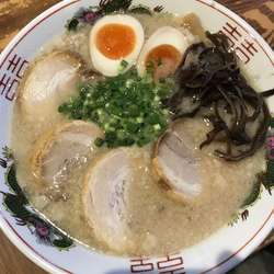 豚骨醤油ちゃーしゅーめん