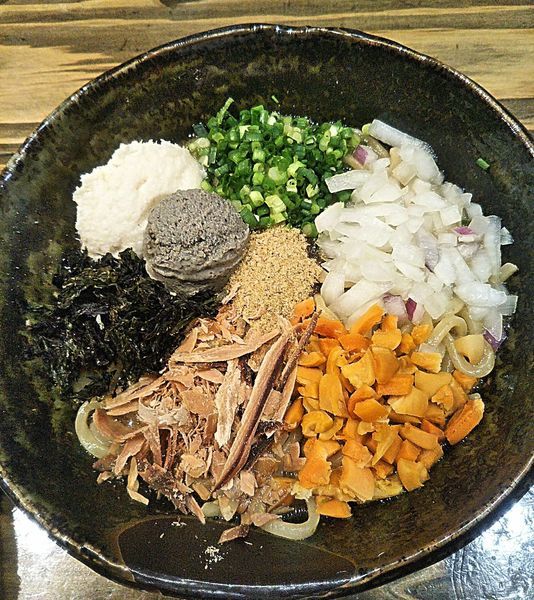 「大潮まぜそば 890円」@麺屋はやぶさの写真