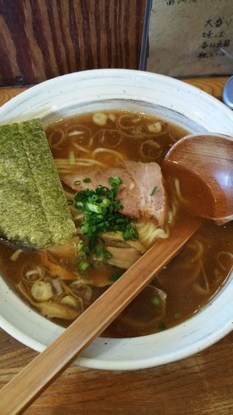 「醤油らーめん」@麺や 八雲の写真