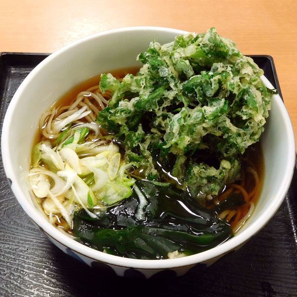 「あしたば天そば（450円）」@高幡そば 高幡不動店の写真