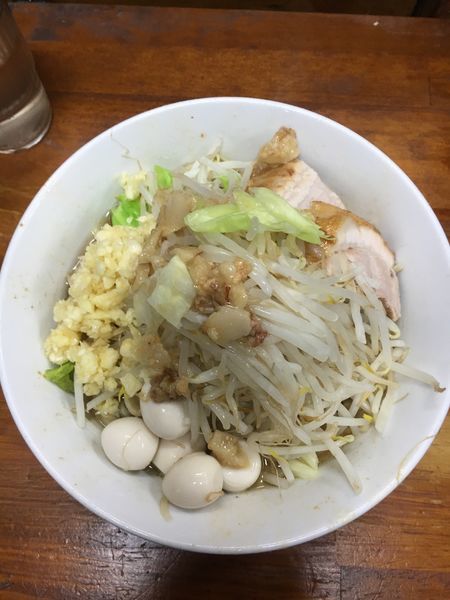 「小ラーメン  うずら  ヤサイちょいマシ ➕ ニンニク多め ➕ア」@蓮爾 新町一丁目店の写真