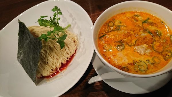 「坦々つけ麺+海老ワンタン(1130円)」@創作麺工房 鳴龍の写真