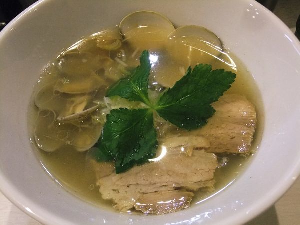 「貝だし塩そば（800円）」@贔だしやの写真