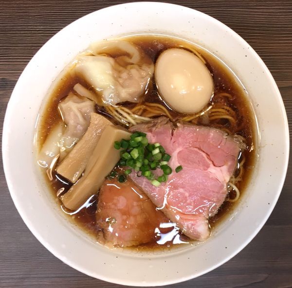 「スーパードライ特別限定醸造→特製中華そば」@中華そば さわの写真