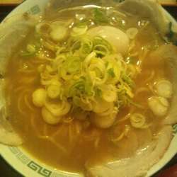 寿（大盛り・味玉付き）