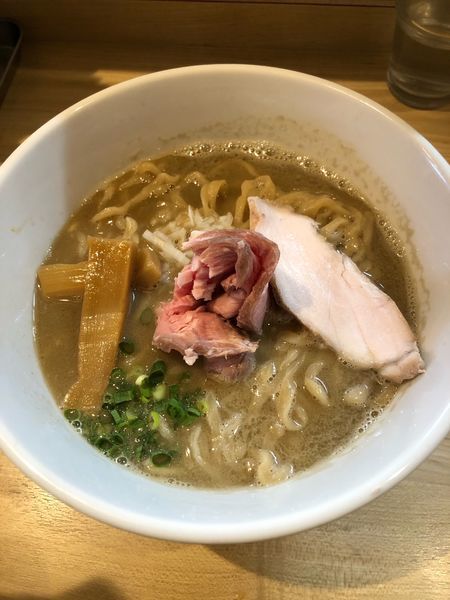 「限定ニボ鶏そば秋刀魚」@麺堂イズムの写真