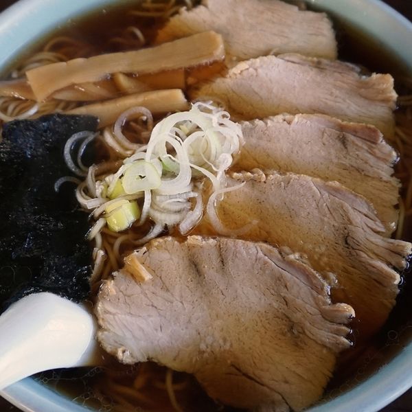 「チャーシューメン大盛980円＋山菜いため700円」@らーめん武尊の写真