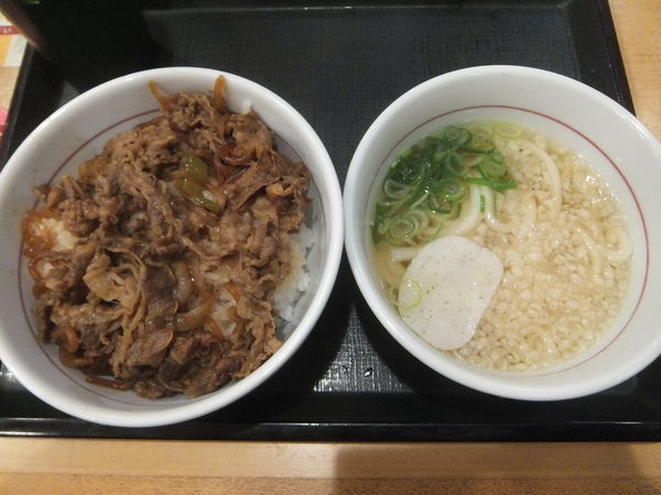 「和風牛丼380円・ミニはいから200円(クーポンうどん無料)」@なか卯 赤坂七丁目店の写真