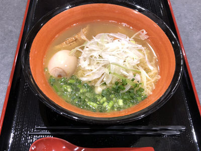 「極塩とりそば（800円）」@銀座とりそば 和味 アリオ川口店の写真