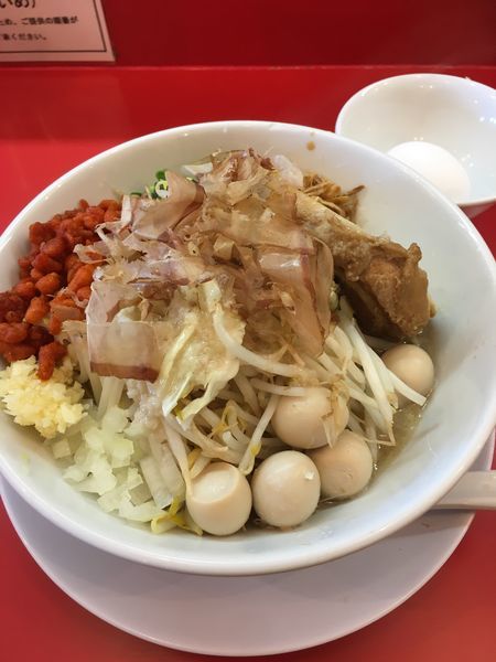 「まぜそば小+ウズラ（850円ラーパス使用）」@自家製麺 ダイサンの写真