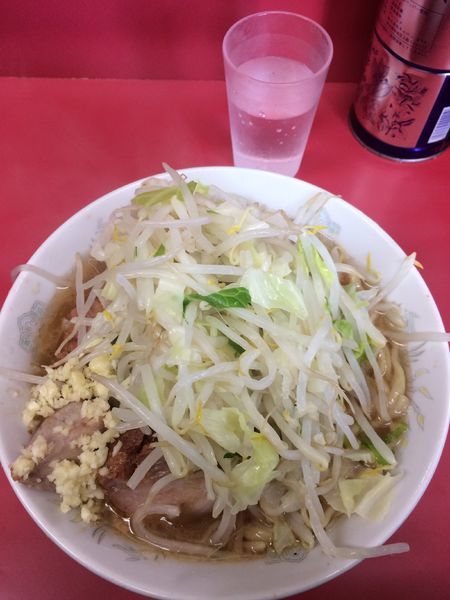 「小ぶたダブル 野菜 ニンニク」@ラーメン二郎 環七一之江店の写真