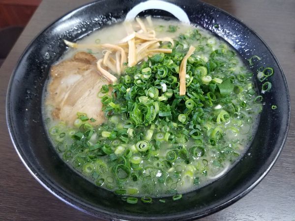 「博多ねぎラーメン」@とんこつラーメン まる一の写真